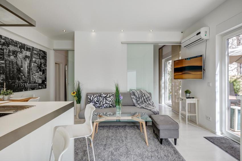 Cozy Modern Apartment With Garden In The Center Next To Oktoberfest Мюнхен Екстер'єр фото